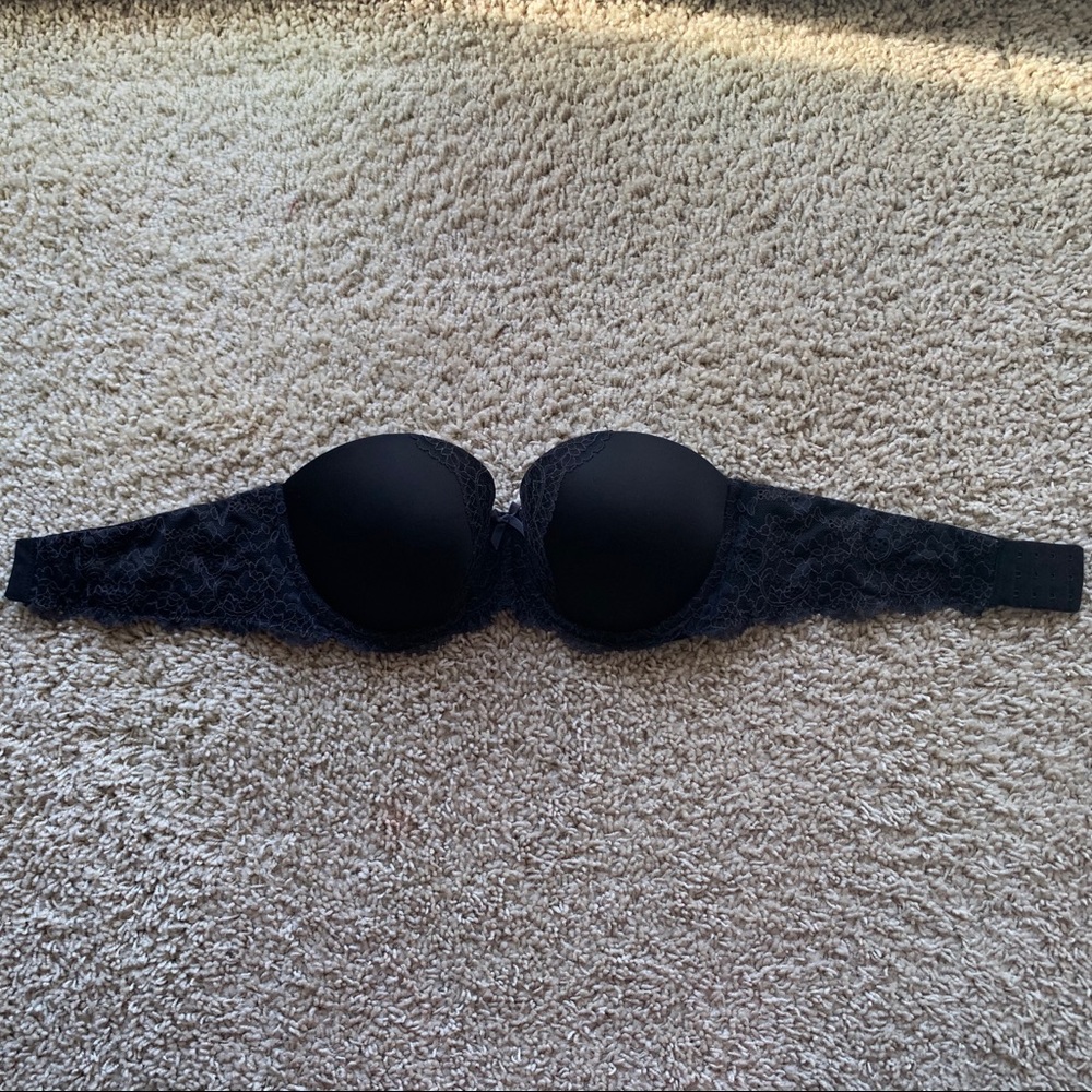 Victoria Secret Strapless Bra